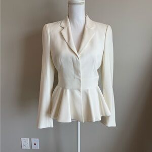 Alexander McQueen peplum crepe blazer 42 fits like a size 4/small cream